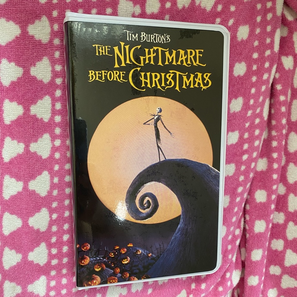 Disney Parks”The Nightmare Before Christmas VHSJou
